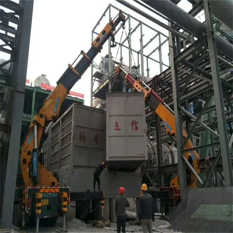 无锡滨湖折臂吊车租赁电话