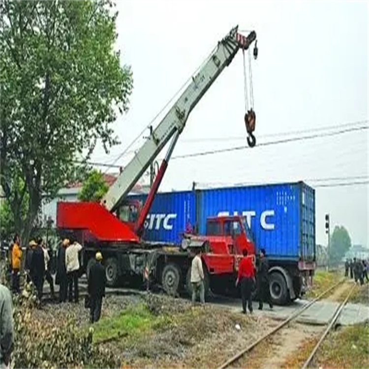 无锡滨湖如何快速找到附近的吊车救援公司