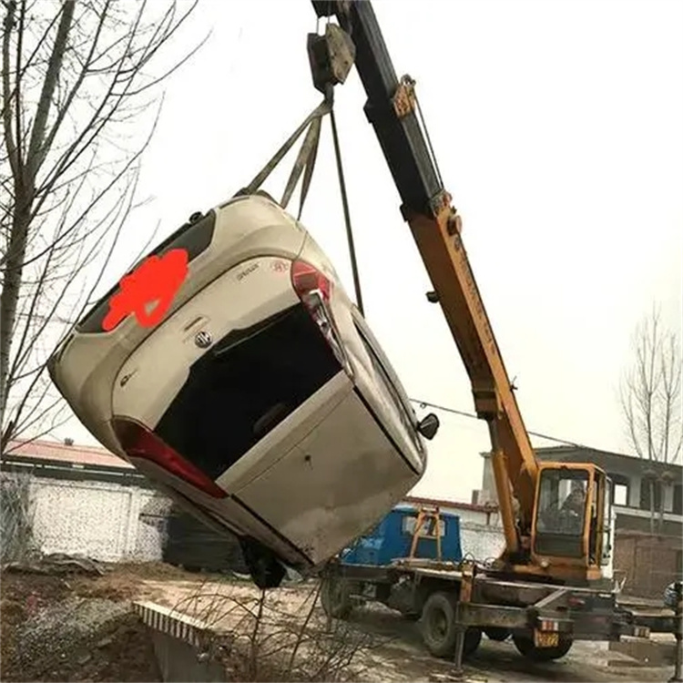 无锡滨湖随时待命，吊车24小时道路救援服务全解析