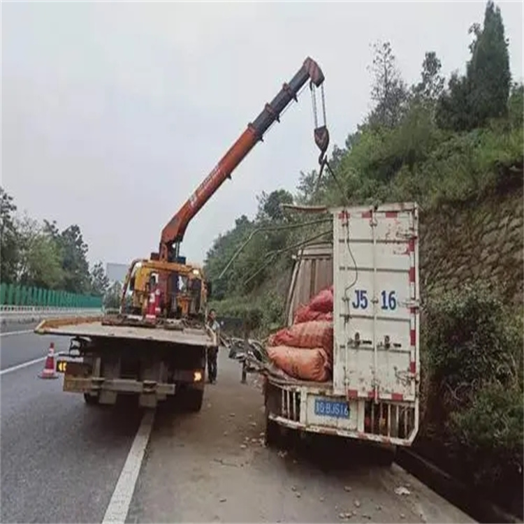 无锡滨湖了解道路救援吊车费用的细节与影响因素